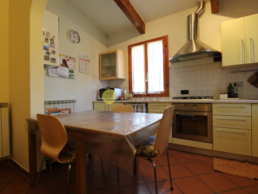 appartamento in vendita a Reggello in zona Montanino