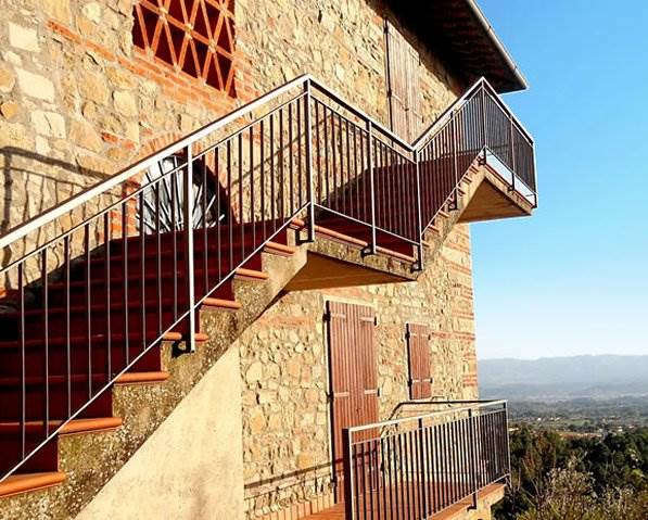 casa indipendente in vendita a Reggello in zona Pietrapiana