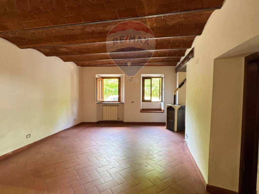 appartamento in vendita a Reggello in zona Montanino