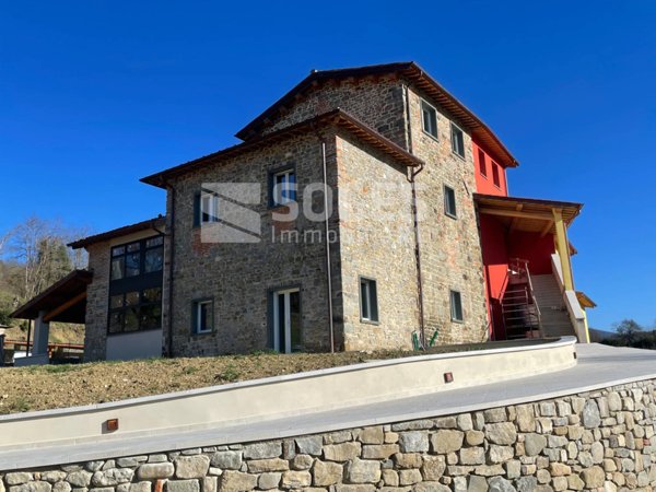 appartamento in vendita a Reggello in zona Leccio