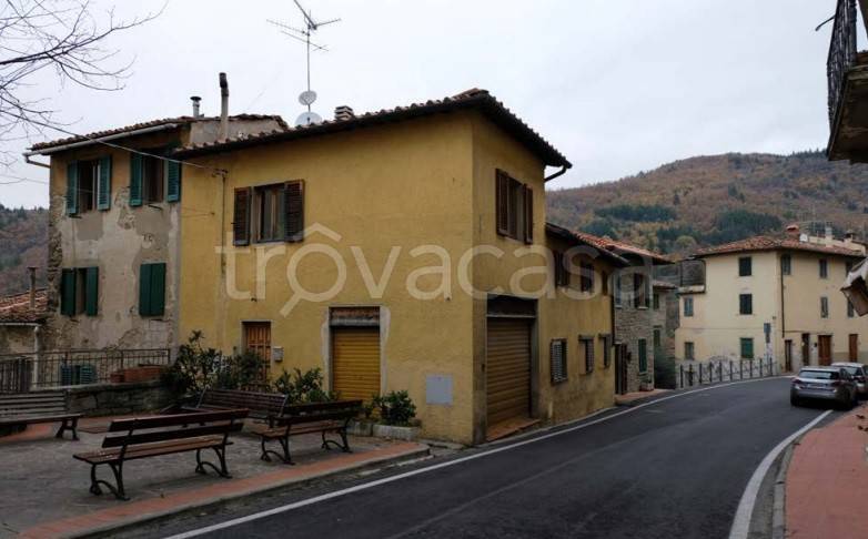 quadrivano in vendita a Reggello in zona Tosi