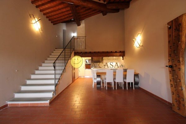 appartamento in vendita a Reggello in zona Montanino