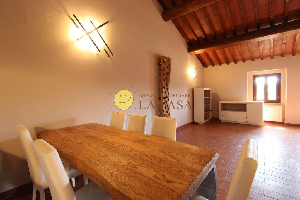 appartamento in vendita a Reggello in zona Montanino