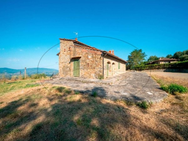 casa indipendente in vendita a Reggello in zona Donnini