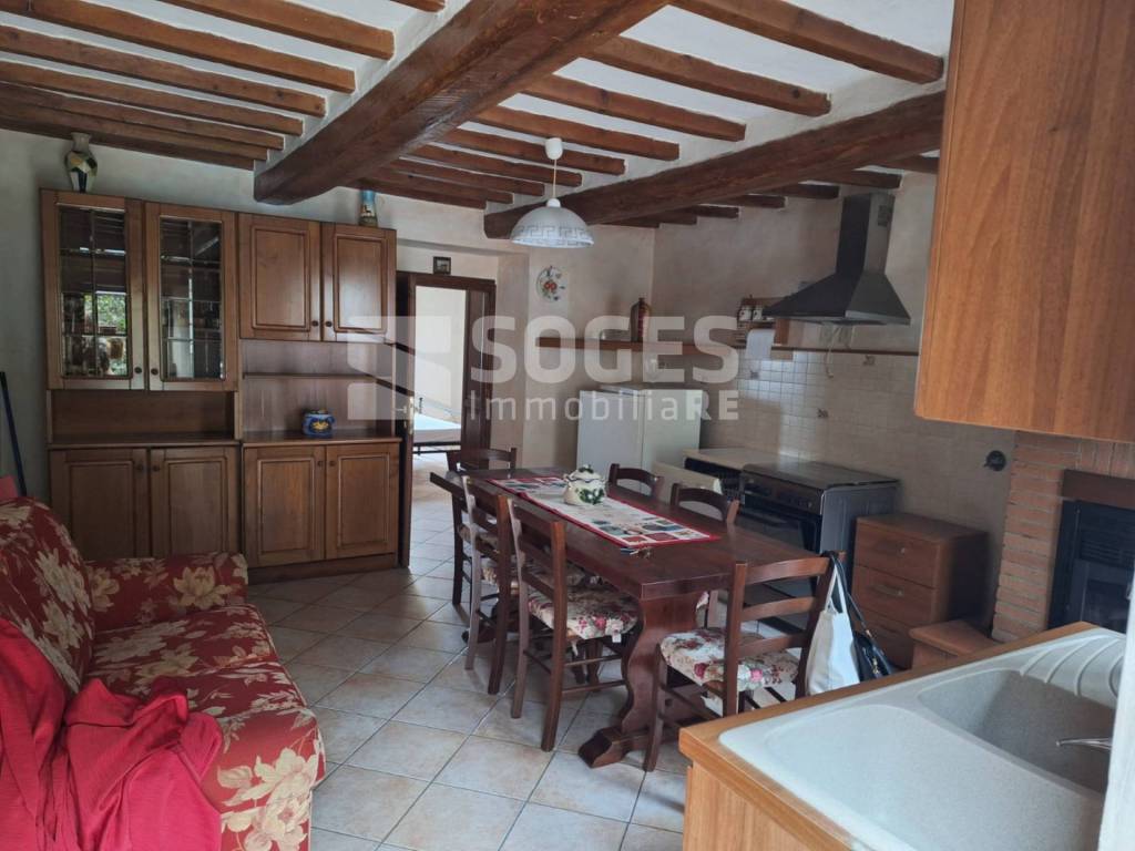 appartamento in vendita a Reggello in zona Tosi