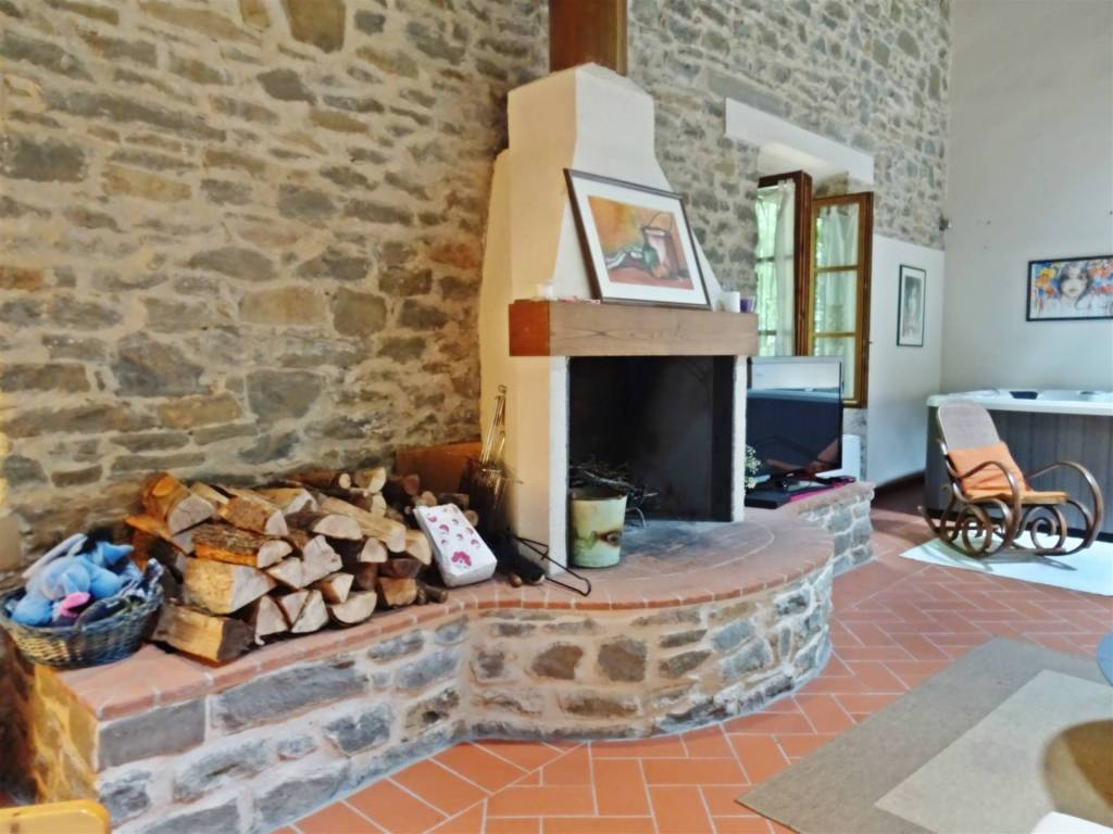 casa indipendente in vendita a Reggello in zona Vallombrosa
