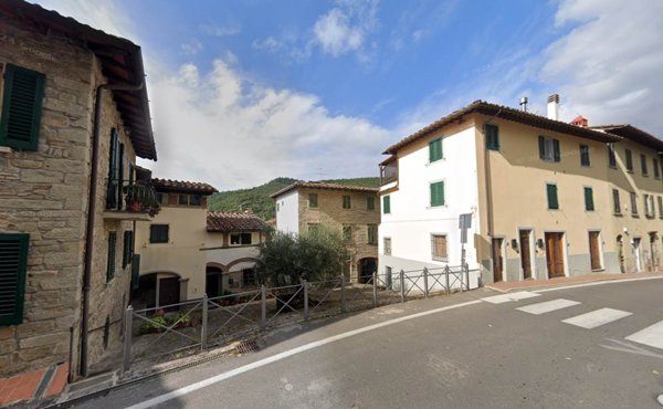 appartamento in vendita a Reggello in zona Tosi