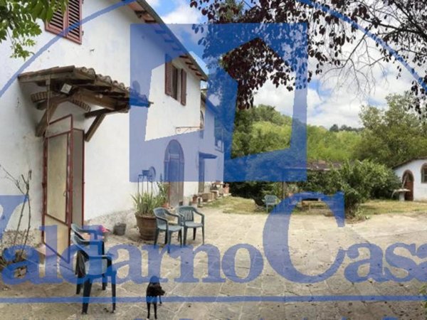 casa indipendente in vendita a Reggello in zona Leccio