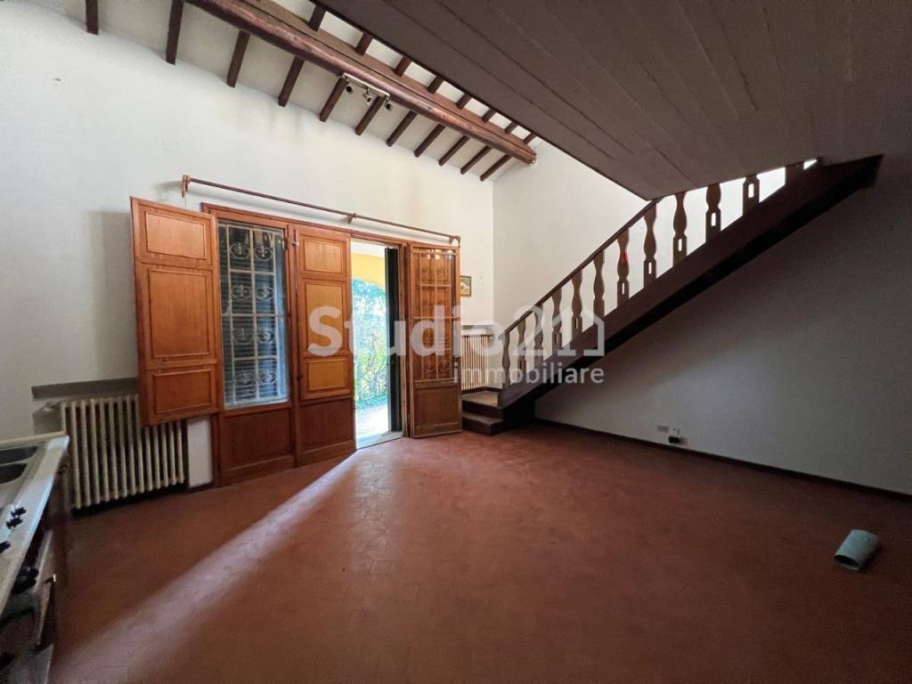casa indipendente in vendita a Reggello in zona Cascia