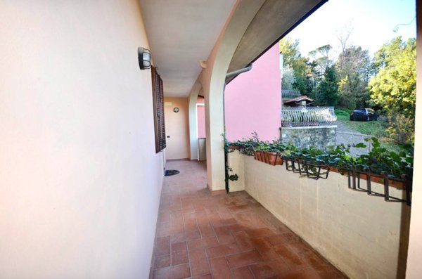 casa indipendente in vendita a Reggello