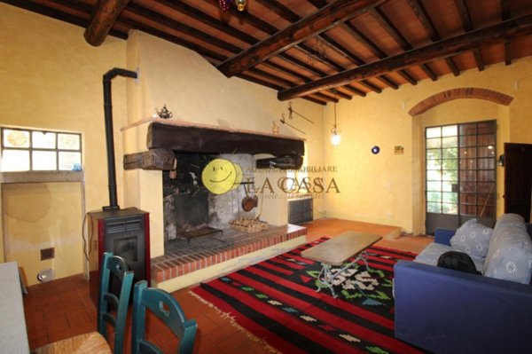 casa indipendente in vendita a Reggello in zona San Clemente