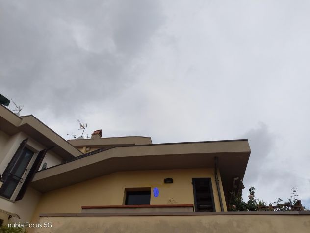 casa indipendente in vendita a Reggello