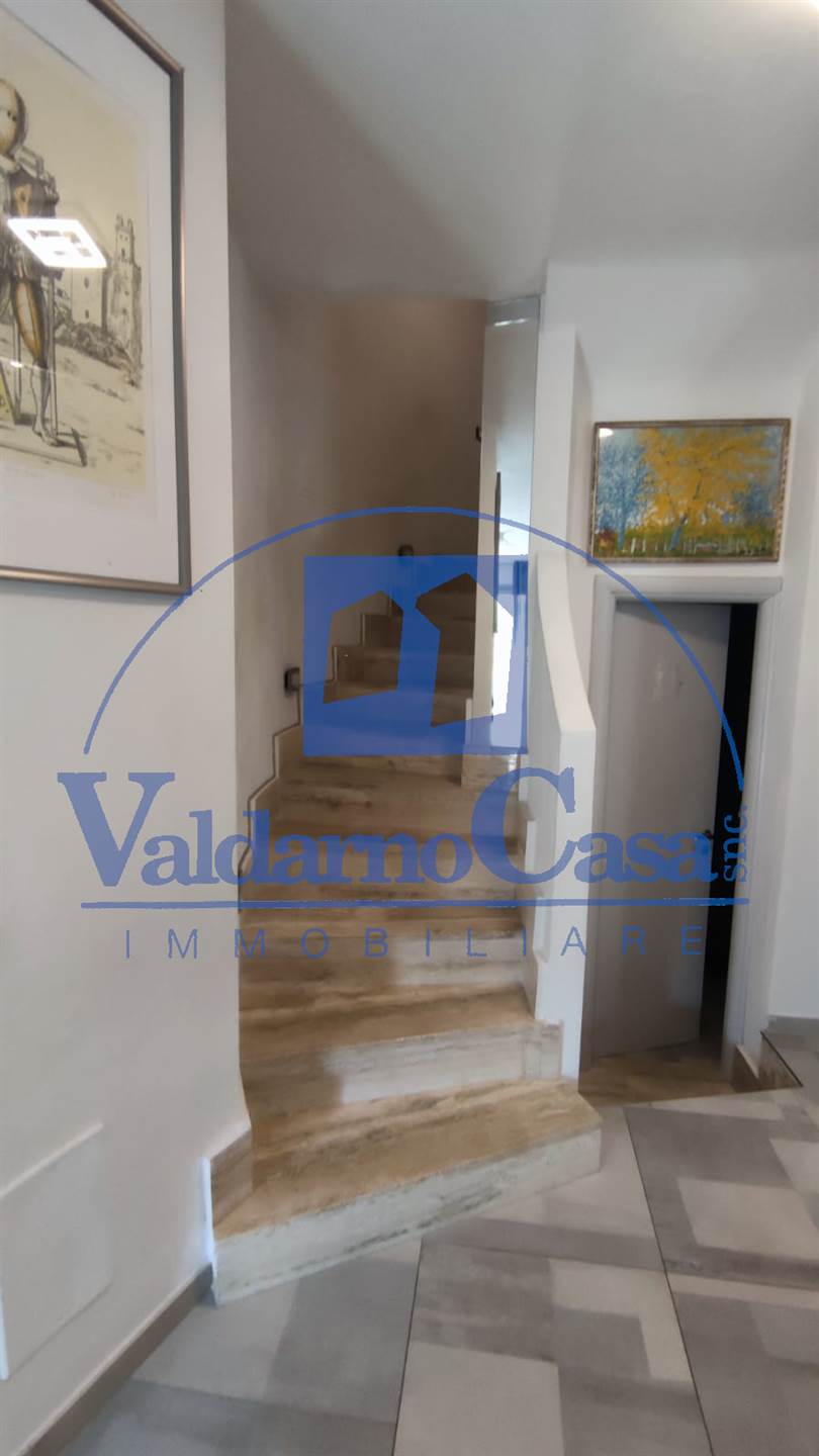 casa indipendente in vendita a Reggello