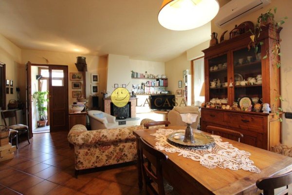 appartamento in vendita a Reggello in zona Montanino