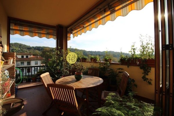 appartamento in vendita a Reggello in zona Montanino