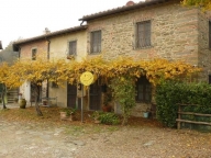 casa indipendente in vendita a Reggello in zona Leccio