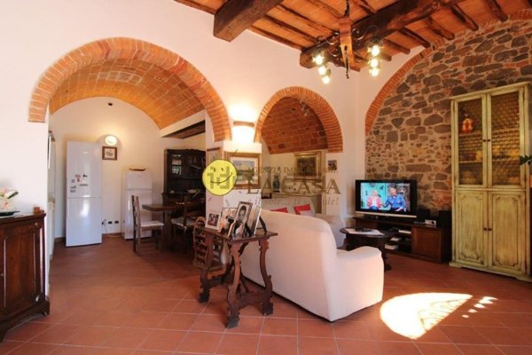 appartamento in vendita a Reggello in zona Leccio