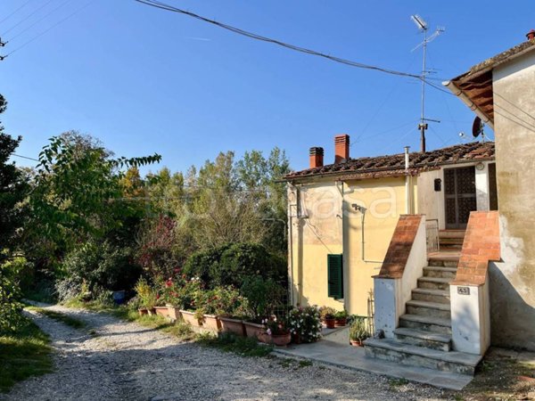 appartamento in vendita a Reggello in zona San Clemente