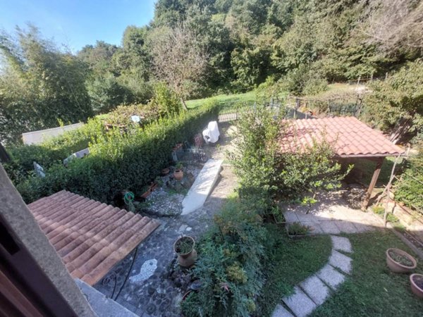 casa indipendente in vendita a Reggello in zona Vaggio