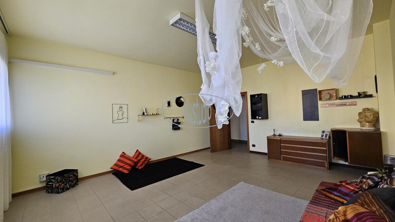 appartamento in vendita a Reggello in zona Cascia