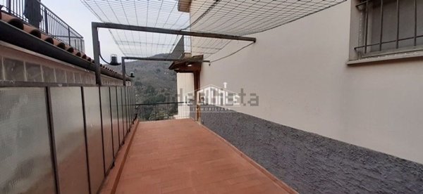 casa indipendente in vendita a Reggello