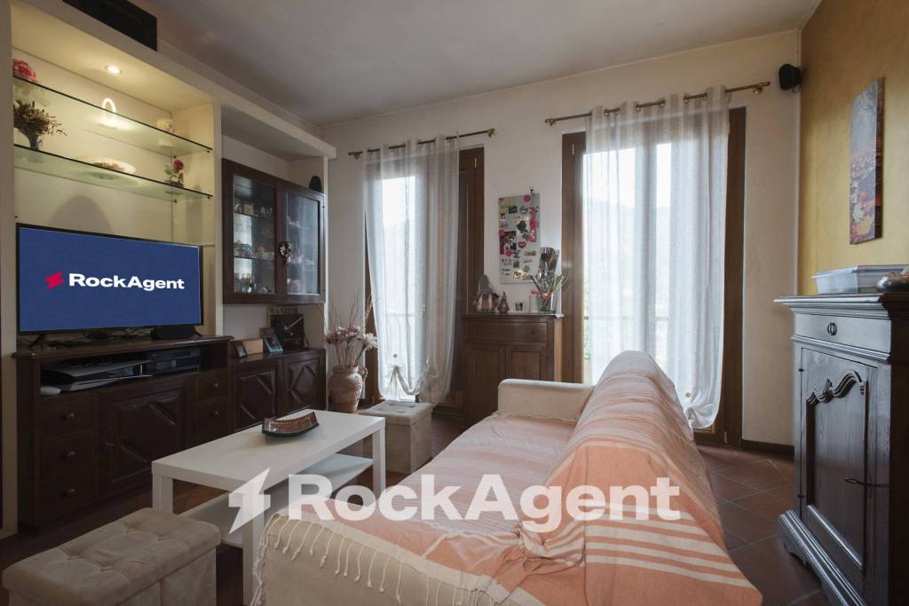 appartamento in vendita a Reggello in zona Tosi