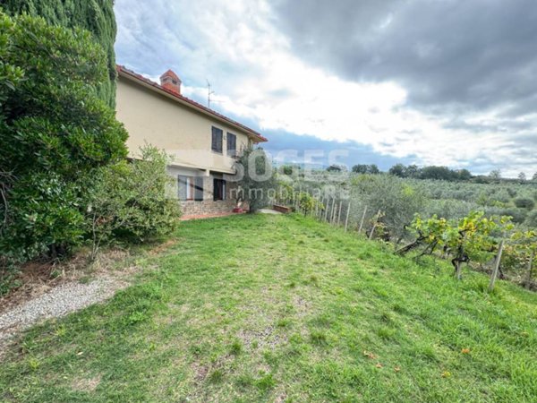 casa indipendente in vendita a Reggello