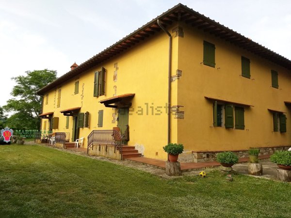 casa indipendente in vendita a Reggello in zona Donnini