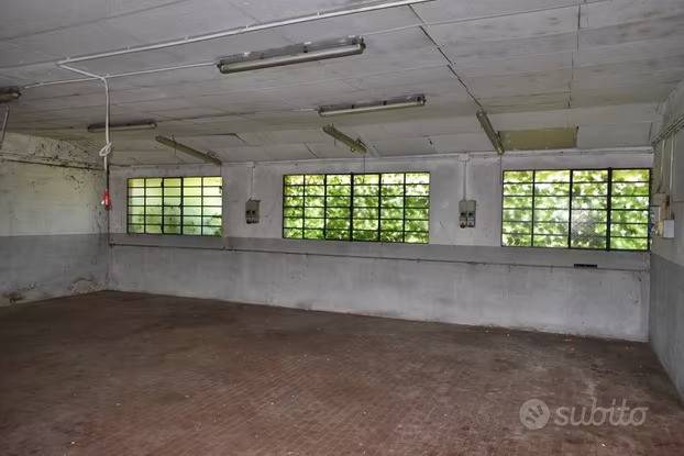 negozio in vendita a Reggello