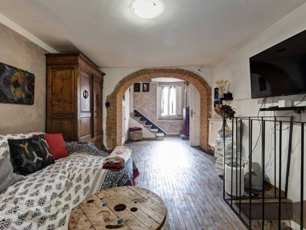 casa indipendente in vendita a Reggello in zona Vaggio