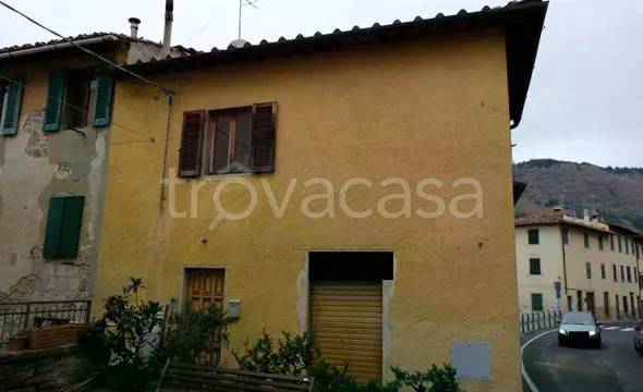 appartamento in vendita a Reggello in zona Tosi