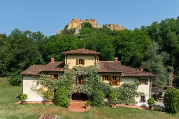 casa indipendente in vendita a Reggello in zona Ciliegi
