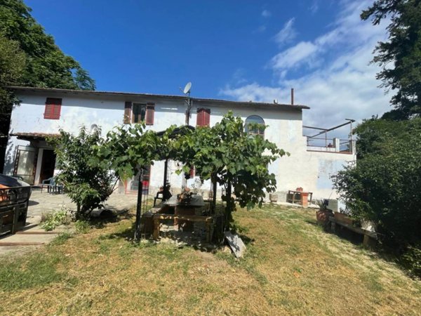 casa indipendente in vendita a Reggello in zona Leccio