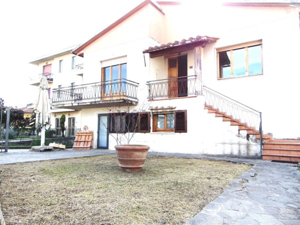 appartamento in vendita a Reggello