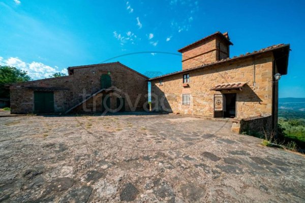 casa indipendente in vendita a Reggello in zona Donnini