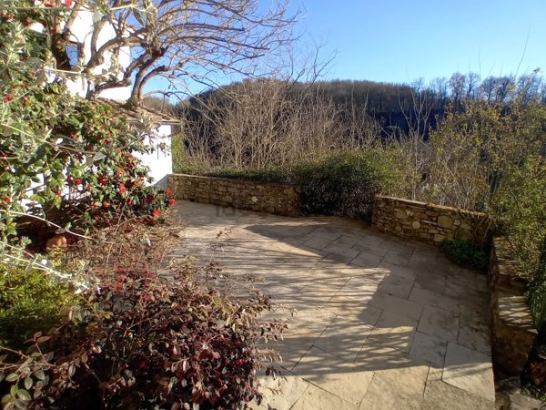 appartamento in vendita a Reggello in zona Sant'Ellero