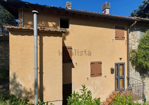 quadrivano in vendita a Reggello in zona Donnini