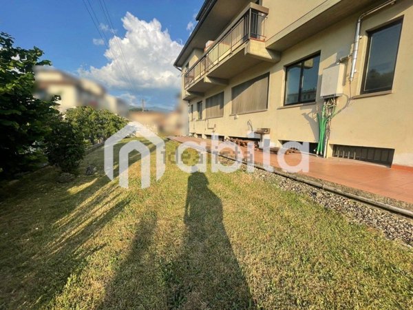 casa indipendente in vendita a Reggello in zona Leccio