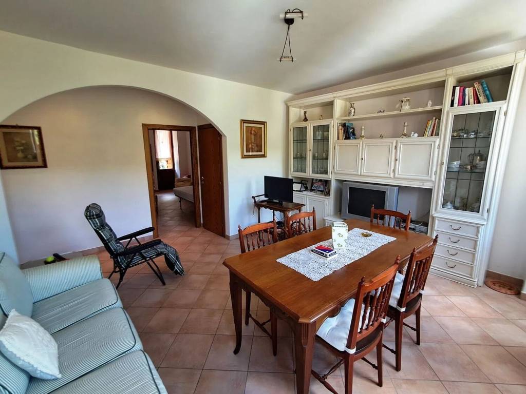 appartamento in vendita a Reggello in zona Tosi