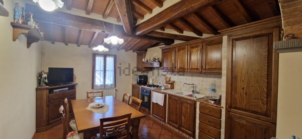 appartamento in vendita a Reggello in zona Cascia