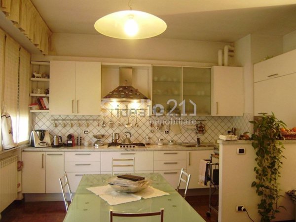 appartamento in vendita a Reggello in zona Ciliegi