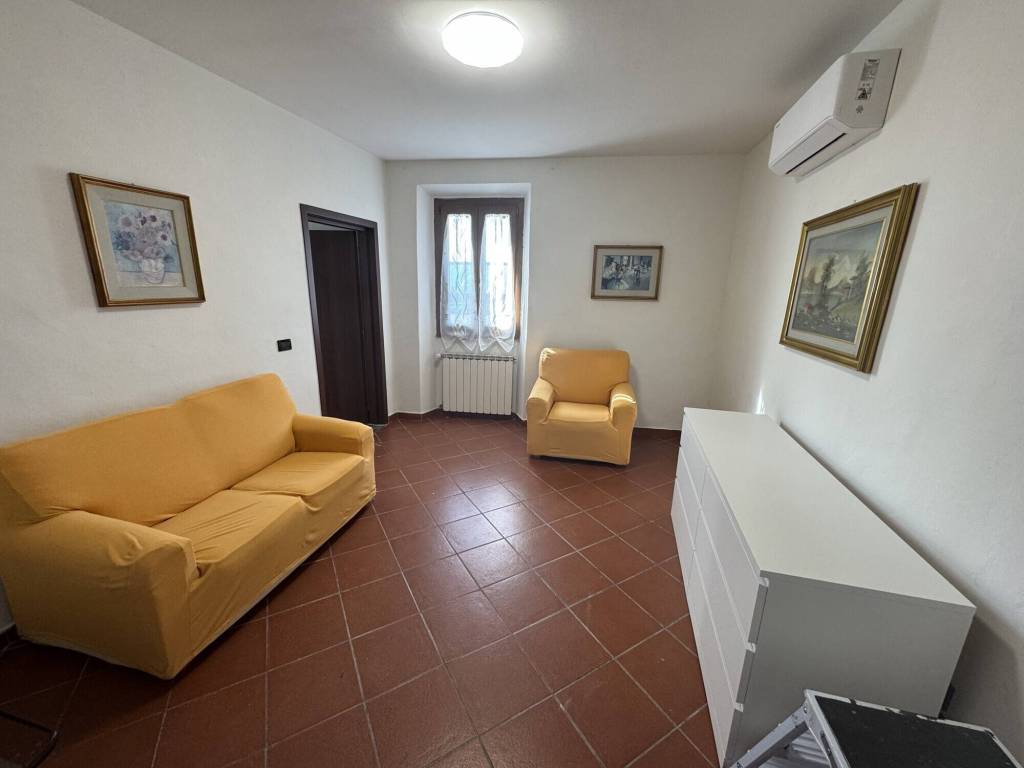 appartamento in vendita a Reggello in zona Donnini