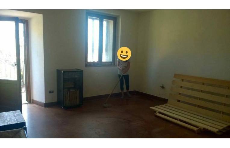 casa indipendente in vendita a Reggello in zona Pietrapiana