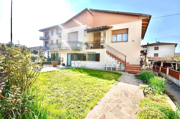 appartamento in vendita a Reggello in zona Matassino