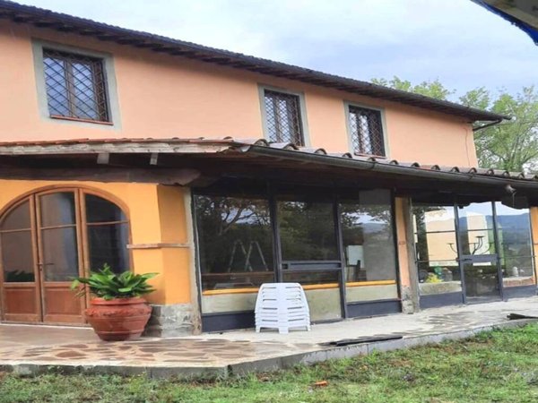casa indipendente in vendita a Reggello in zona Ciliegi