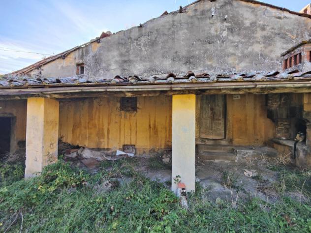 casa indipendente in vendita a Reggello