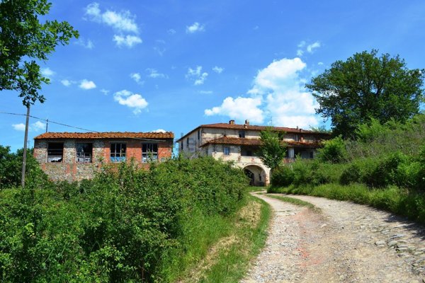 locale di sgombero in vendita a Reggello in zona Montanino
