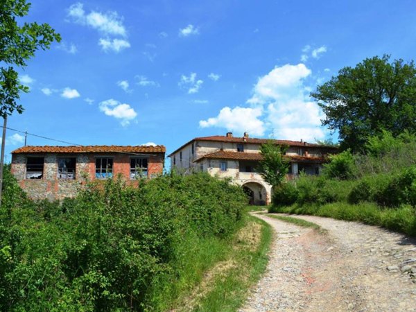 casa indipendente in vendita a Reggello in zona Montanino