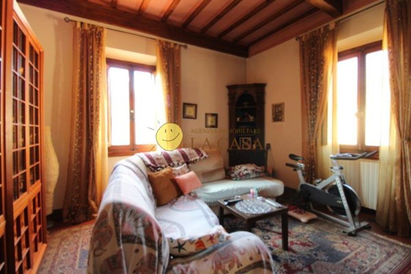 appartamento in vendita a Reggello in zona Vaggio