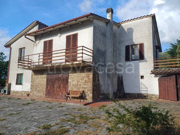 casa indipendente in vendita a Reggello